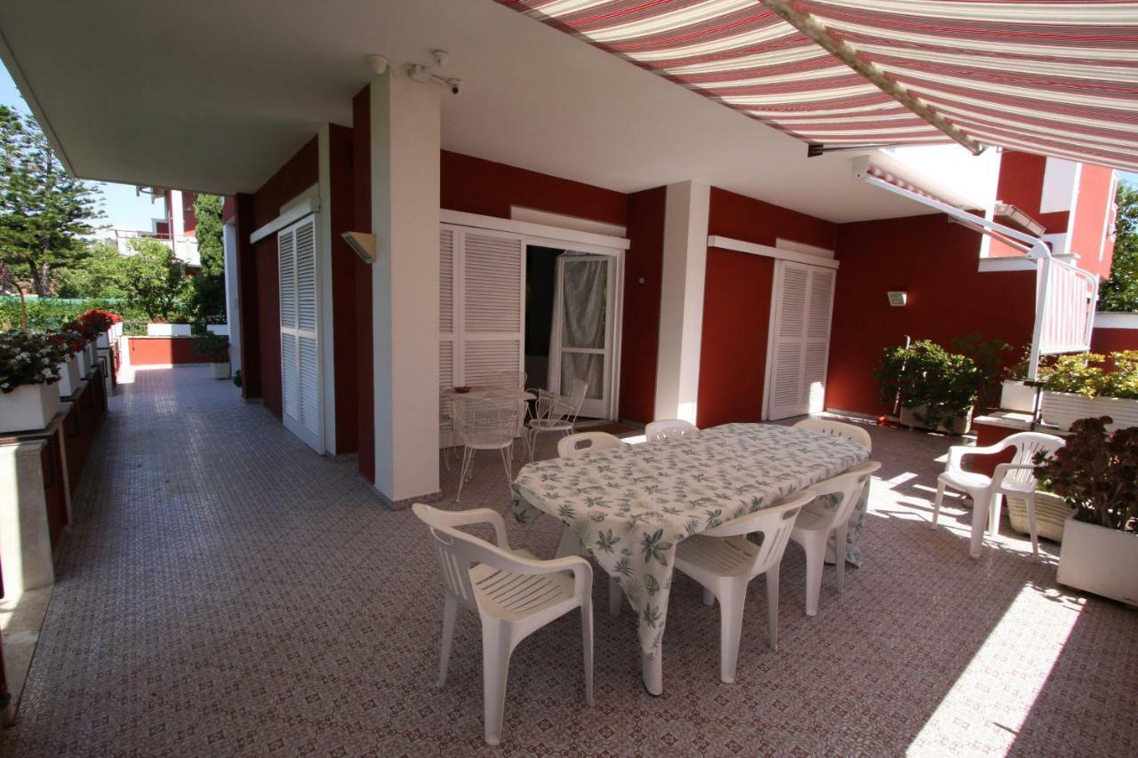 Villa Della Tartaruga Casal Palocco Exterior foto